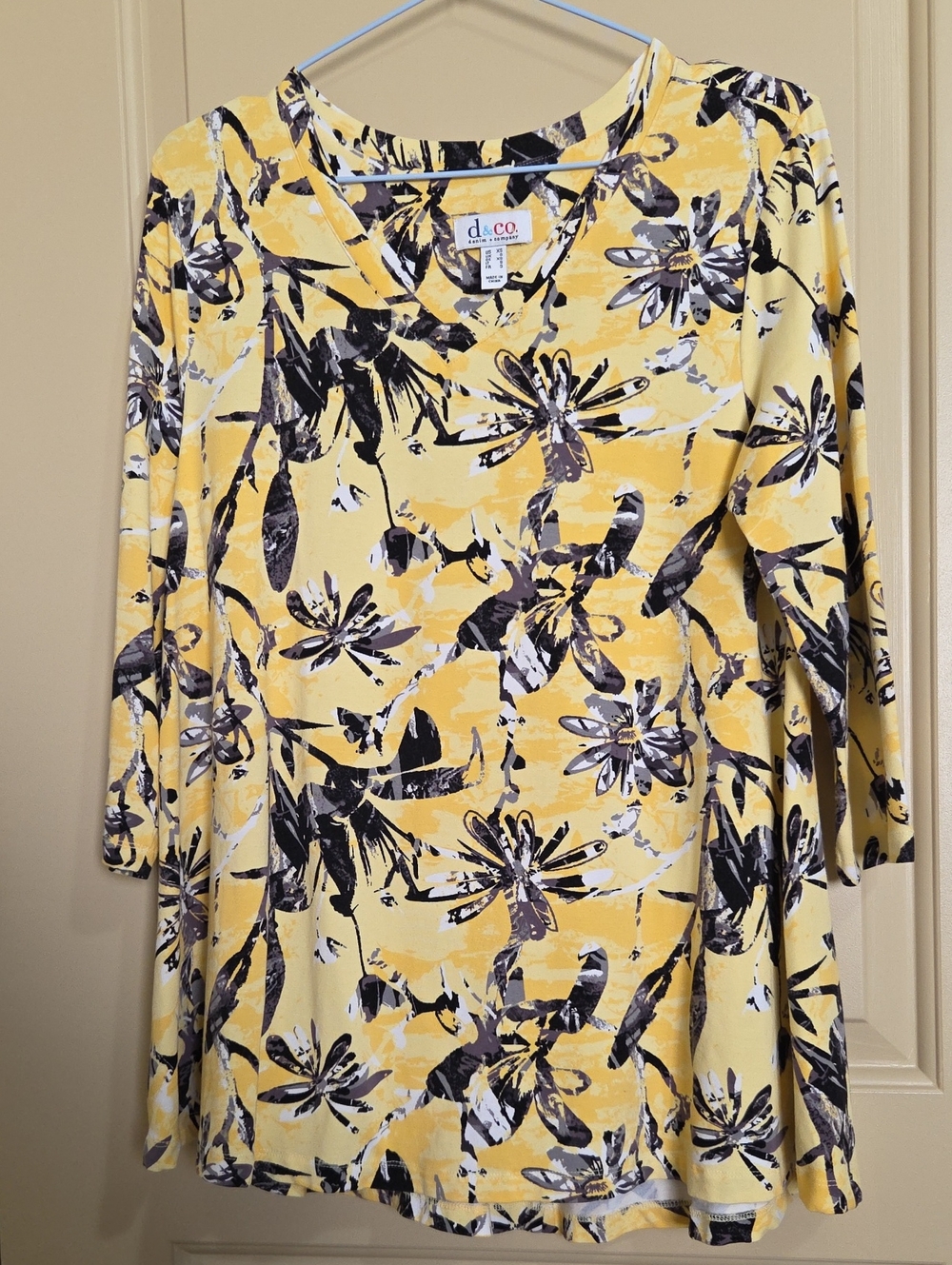 D&Co Yellow Floral Long Sleeve V-Neck Shirt